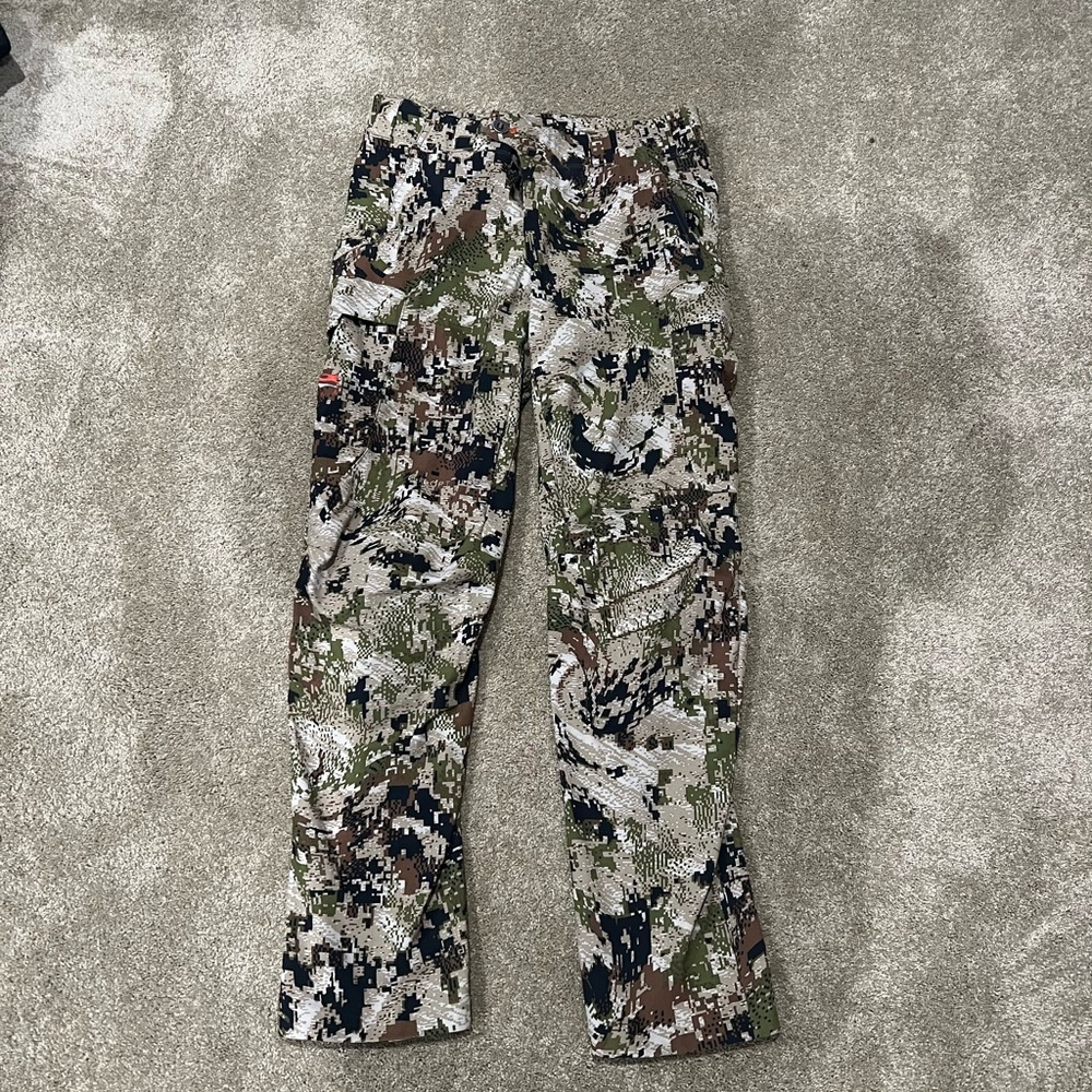 Sitka Apex camo pants